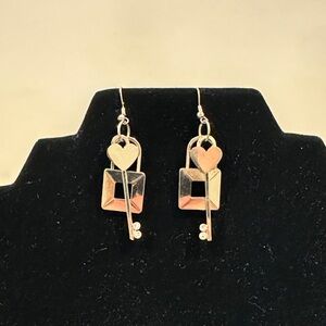 🔺FREE WHEN BUNDLED🔺 Silver Lock and Key Earrings